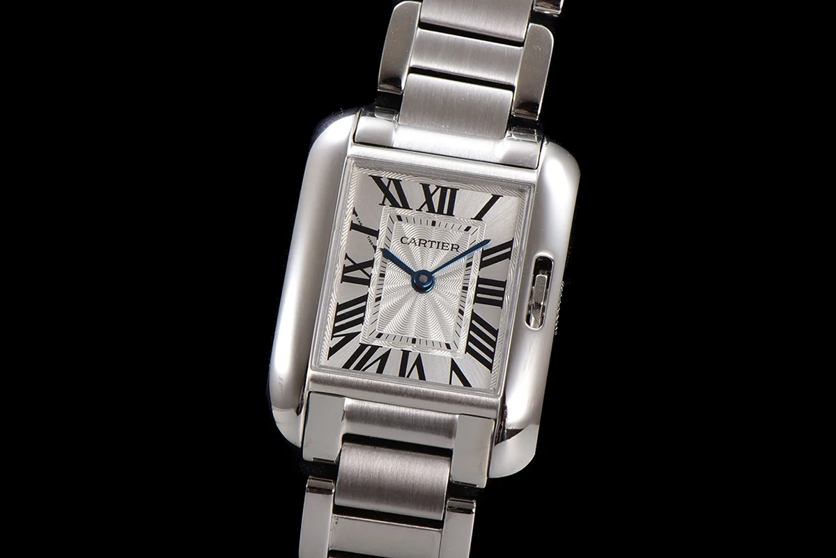 Tank Anglaise 30.2mm White Dial in Steel