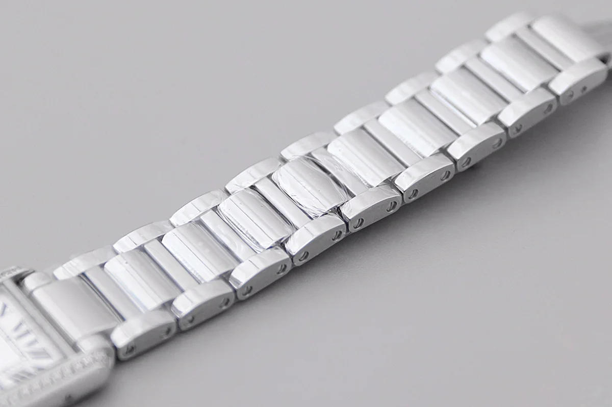 Tank Must 29.5mm White Dial with Diamond Bezel in Steel