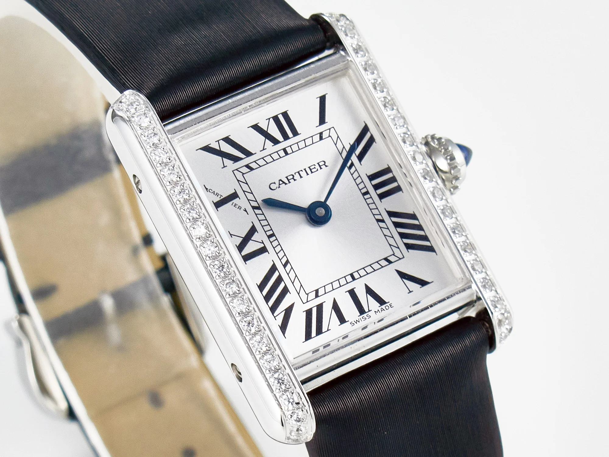 Tank Must Small SS 29mm DRF 1:1 Best Edition White Dial Diamonds Bezel on Black Calfskin Strap Swiss Quartz