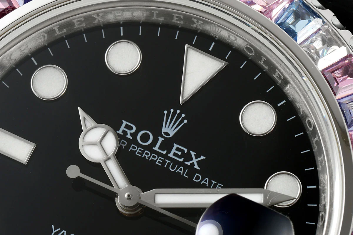 Yacht Master 40 126655 Black Dial with Rainbow Diamond Bezel